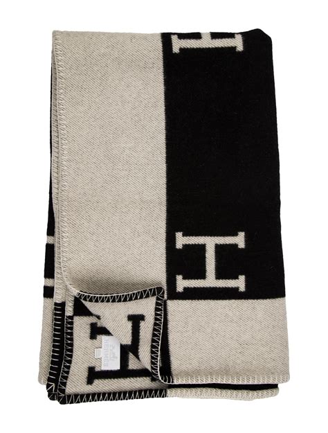 black hermes blanket|Hermes avalon blanket discontinued.